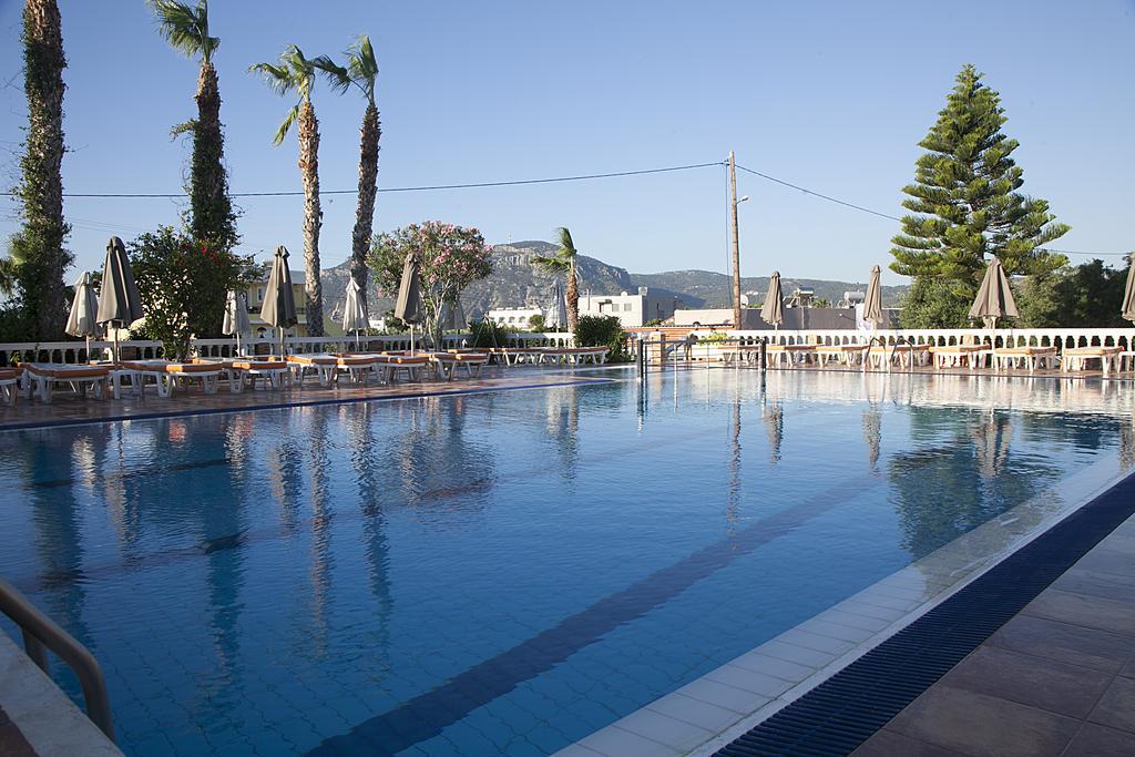 Zeus Hotel Kéfalos المظهر الخارجي الصورة