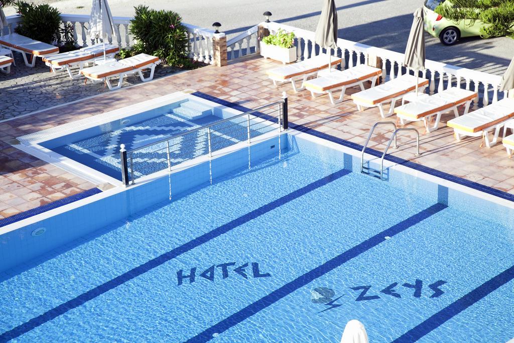 Zeus Hotel Kéfalos المظهر الخارجي الصورة